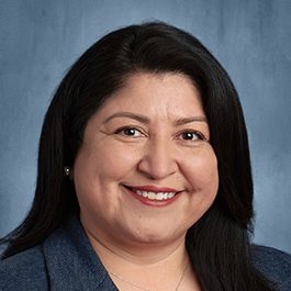 Roxane Fuentes square