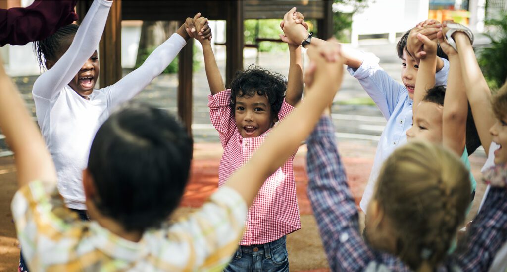 Students circle elementary